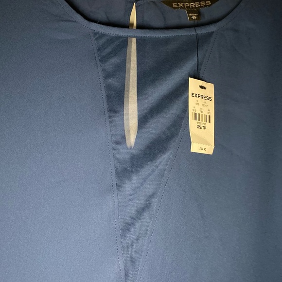 NWT Express navy blue hi-low shear top with open slit sleeves. - Picture 3 of 9